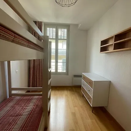 Апартаменты T3 Centre-ville Bagneres-de-Luchon