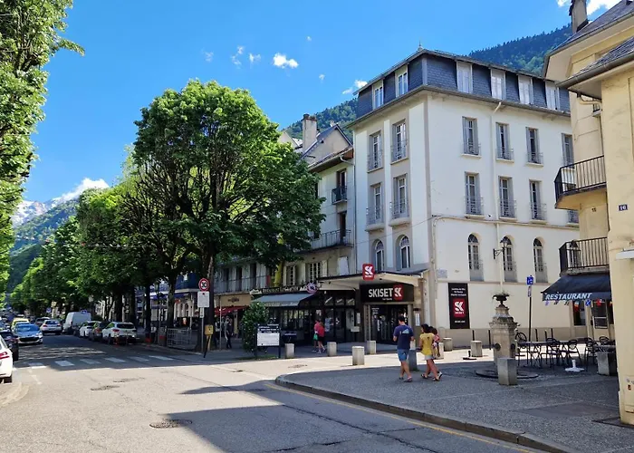 Apartment T3 Centre-ville Bagneres-de-Luchon